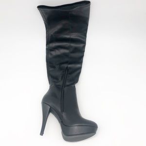 Women’s Black Knee High Heeled Boots.